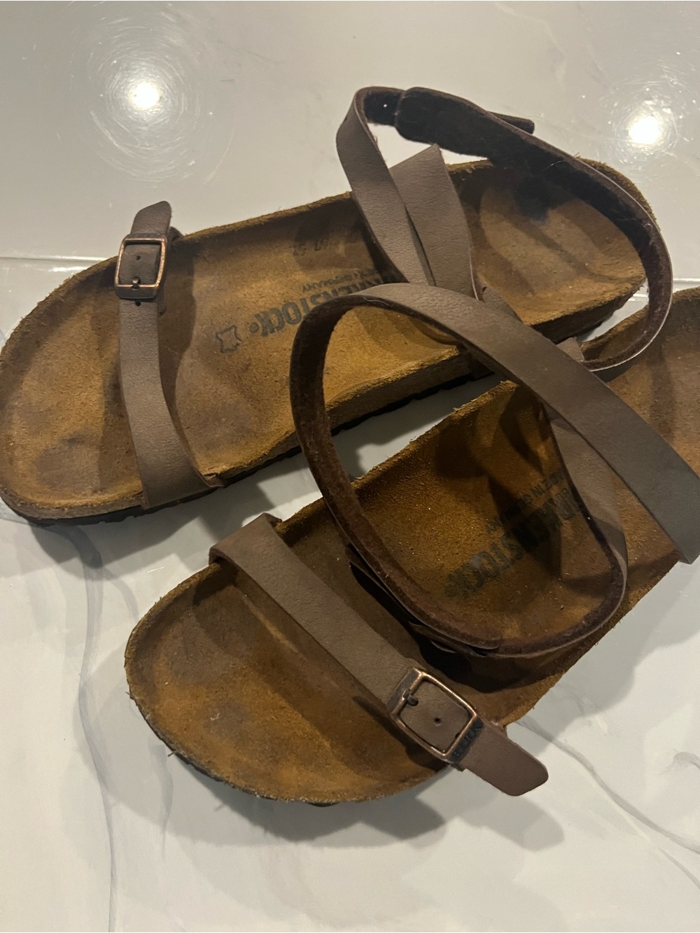 Birkenstock woman’s Brown Strappy Slide Sandals 39